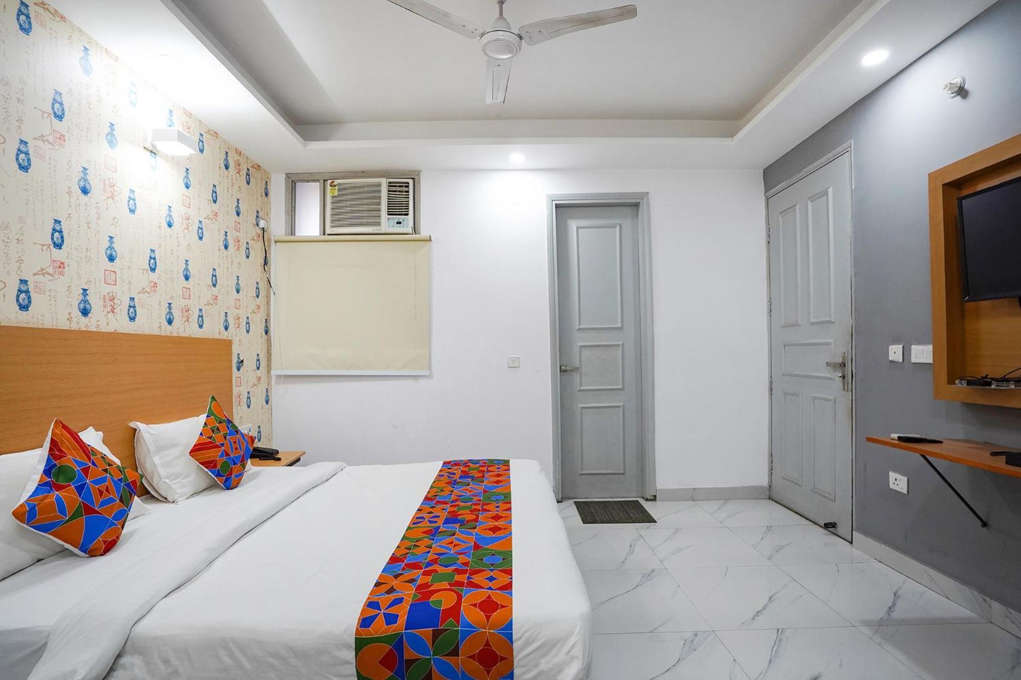 Fabhotel Prime Culture Noida Exterior photo