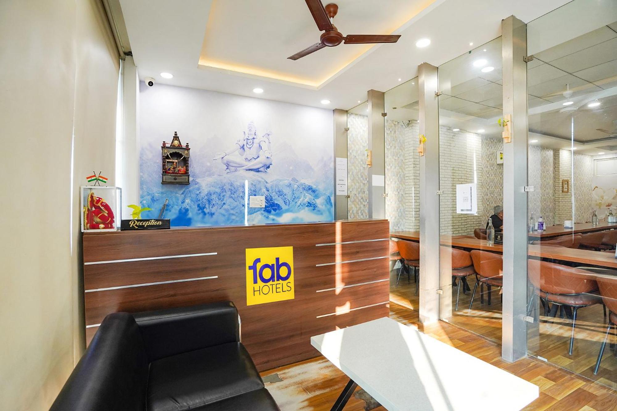 Fabhotel Prime Culture Noida Exterior photo